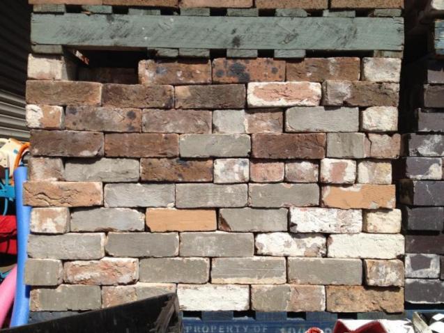 View Photo: Convict or Sandstock Bricks