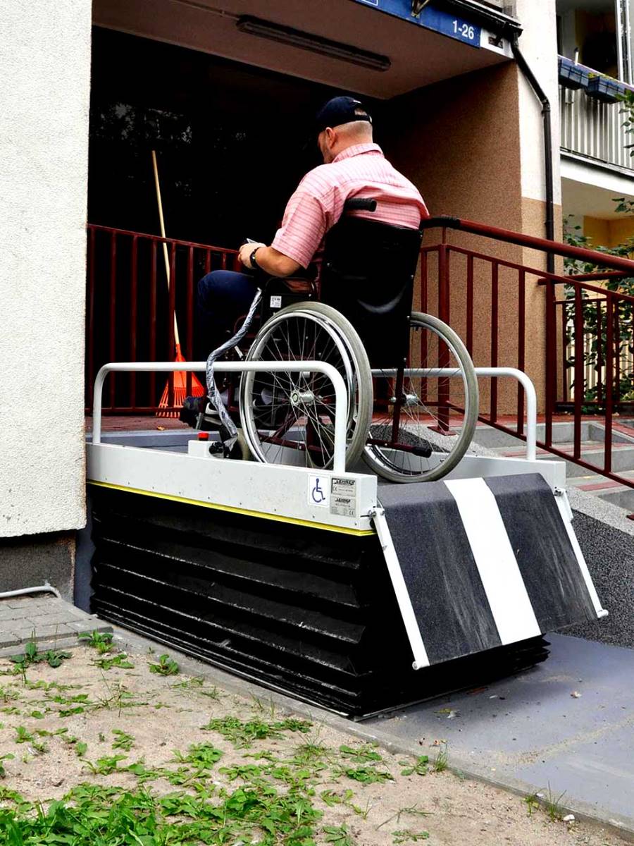 View Photo: EasyLift Wheelchair Lift