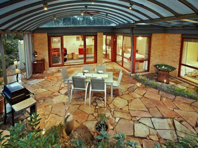 View Photo: Covered Patio