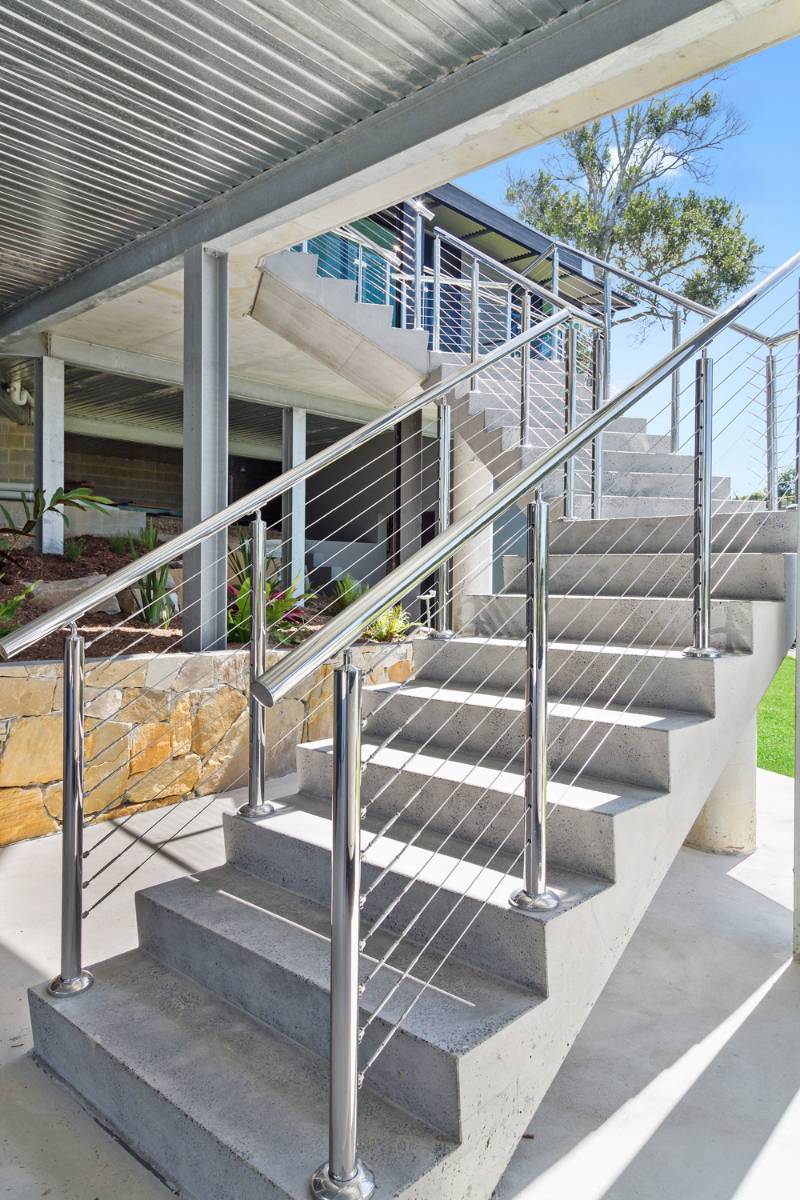 View Photo: Stainless Steel Wire Balustrade