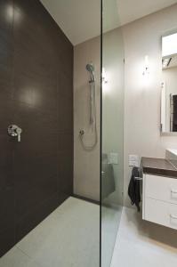 View Photo: Advantages of Shower Grates when Renovating