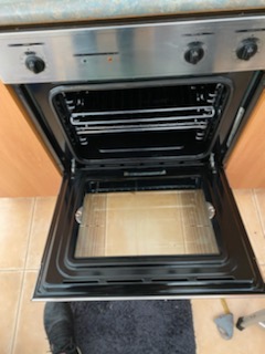 View Photo: Oven cleaning