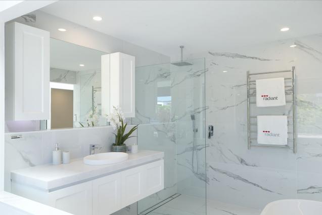 5 Ways to Make Your Bathroom Feel Bigger: Maximise Space and Luxury