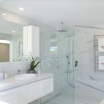 5 Ways to Make Your Bathroom Feel Bigger: Maximise Space and Luxury