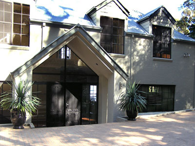 View Photo: Exterior paint in Natural Colours