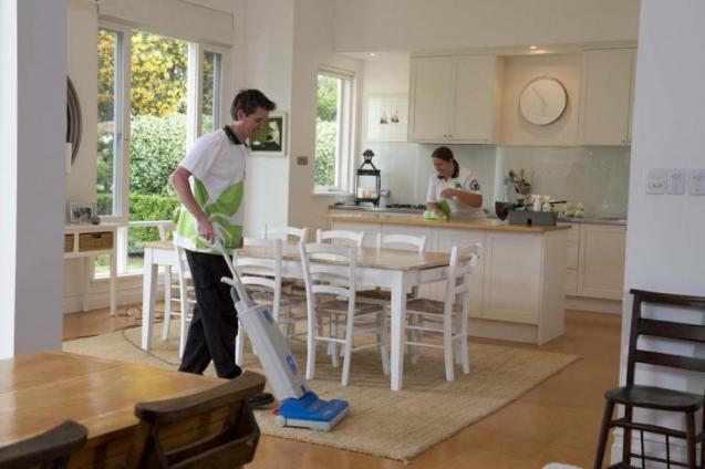 View Photo: home cleaning team