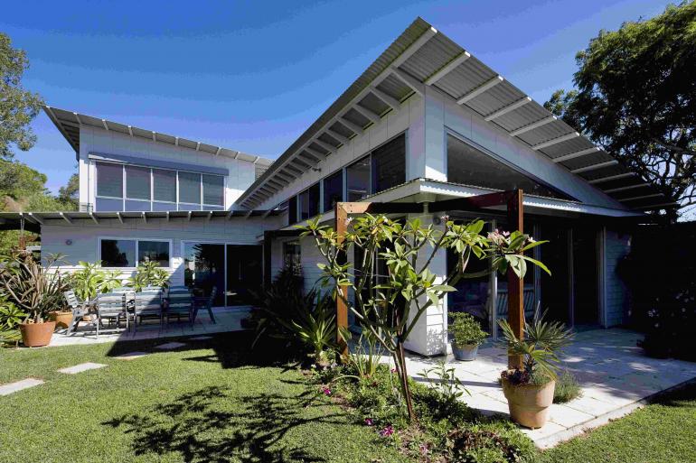 View Photo: Collaroy new house external view